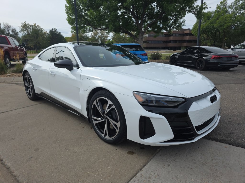 Used 2023 Audi e-tron GT Prestige w/ Prestige Package AWD/4WD image 7