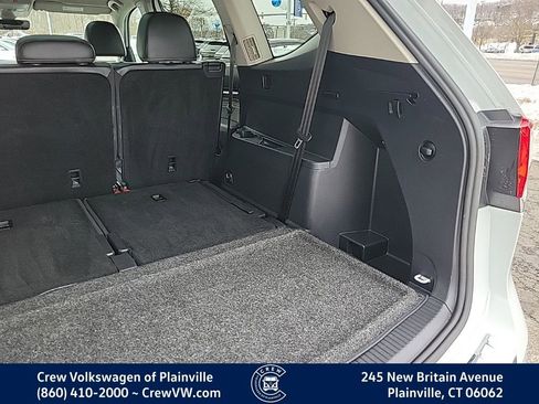 Used 2022 Volkswagen Atlas SEL Premium image 59