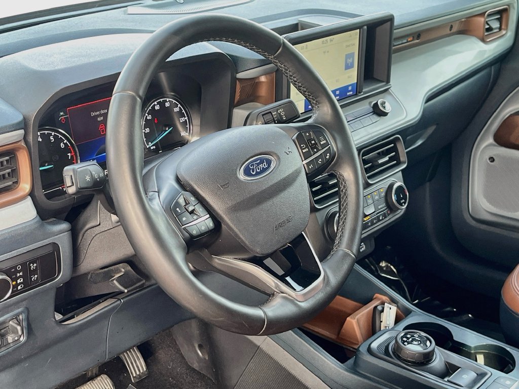Used 2023 Ford Maverick Lariat w/ Lariat Luxury Package AWD/4WD image 9