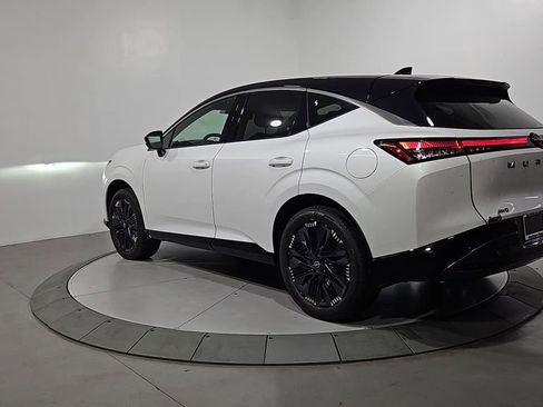 New 2026 Nissan Murano Platinum w/ Cargo Package image 3