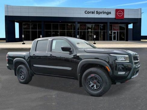 New 2026 Nissan Frontier PRO-4X w/ Tow Package AWD/4WD image 7