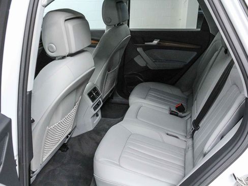 Used 2023 Audi Q5 2.0T Premium Plus AWD/4WD image 17