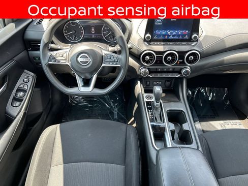 Used 2024 Nissan Sentra SV FWD image 27