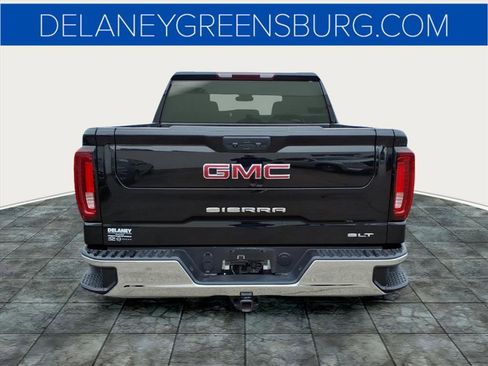 Used 2024 GMC Sierra 1500 SLT image 4