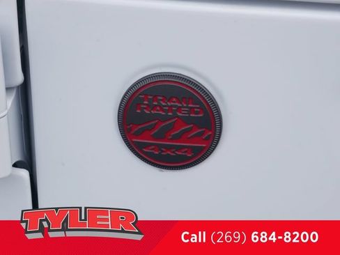 New 2026 Jeep Gladiator Rubicon AWD/4WD image 11