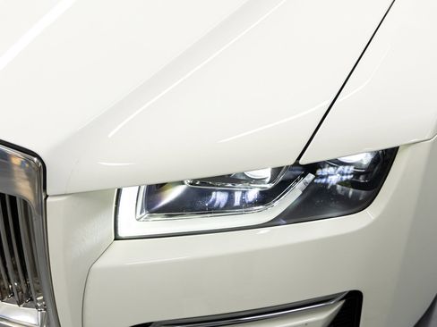 Certified 2022 Rolls-Royce Ghost image 15