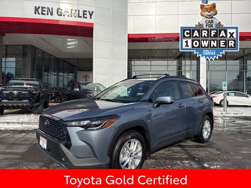 Certified 2023 Toyota Corolla Cross LE image 1