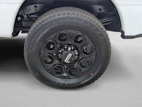 New 2026 Ford F250 XLT w/ XLT Premium Package AWD/4WD image 10