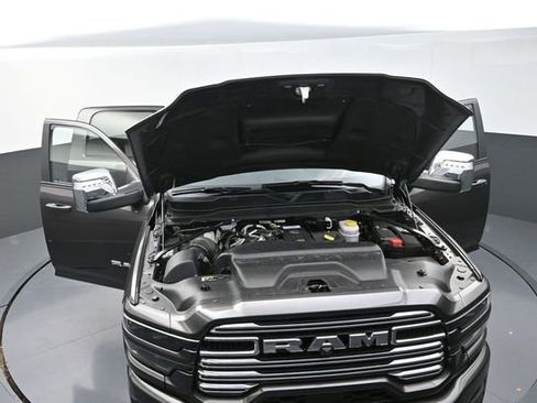 New 2025 RAM 2500 Laramie image 30