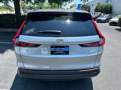 Used 2025 Honda CR-V EX-L image 4