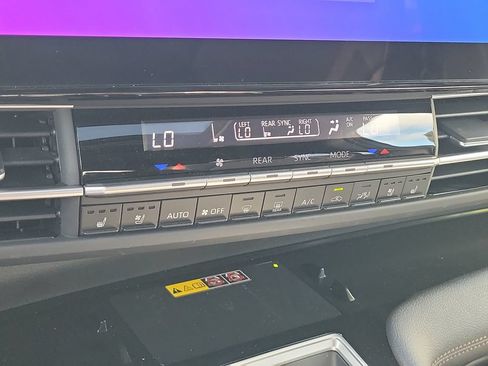New 2026 Toyota Sienna Limited FWD image 16