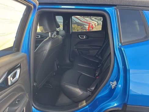 New 2026 Jeep Compass Limited AWD/4WD image 10