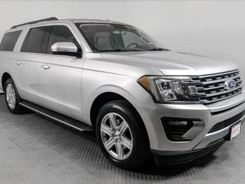 Used 2018 Ford Expedition Max XLT w/ Equipment Group 202A RWD image 11
