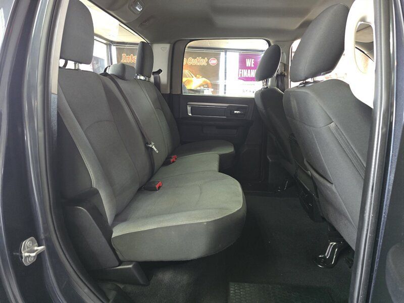 Used 2021 RAM 1500 Classic SLT RWD image 17