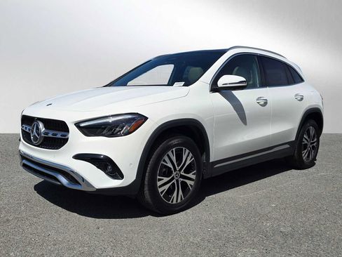 Used 2026 Mercedes-Benz GLA 250 4MATIC image 7