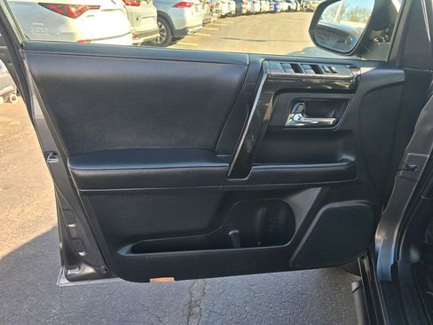 Certified 2020 Toyota 4Runner TRD Off-Road Premium w/ Moonroof Package image 17