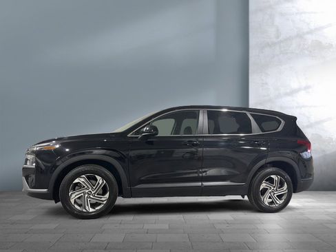 Used 2021 Hyundai Santa Fe SE image 3