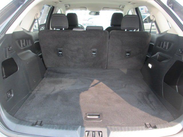 Used 2024 Ford Edge SE w/ Black Appearance Package AWD/4WD image 12