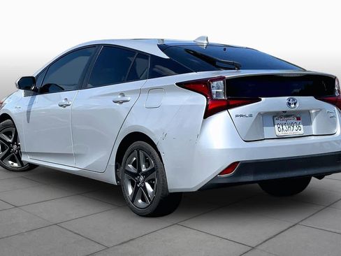 Used 2022 Toyota Prius Limited FWD image 11