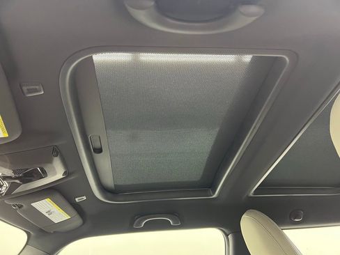 Certified 2025 MINI Cooper S image 13