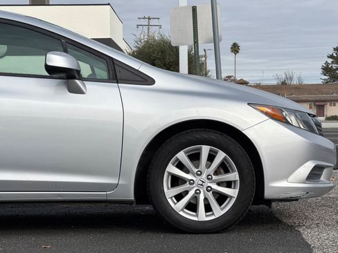 Used 2012 Honda Civic EX image 32