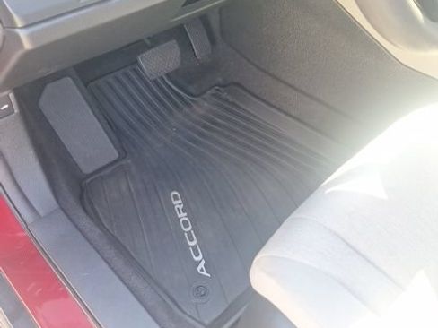 Used 2023 Honda Accord LX image 12