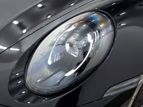 New 2026 Porsche 911 Carrera RWD image 26