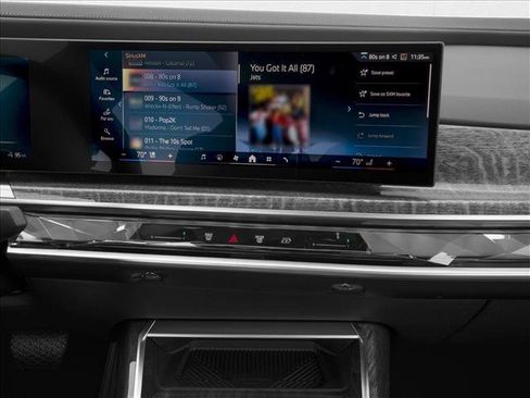 New 2026 BMW i7 xDrive60 AWD/4WD image 7