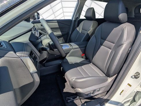 New 2026 Nissan Rogue Dark Armor image 4