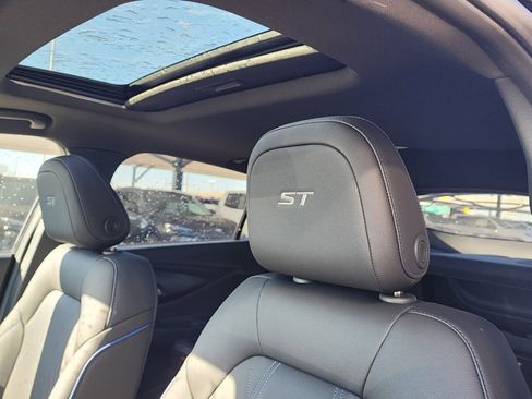 New 2026 Buick Envista Sport Touring w/ Convenience I Package image 16