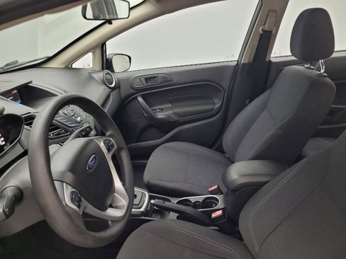 Used 2019 Ford Fiesta SE image 17