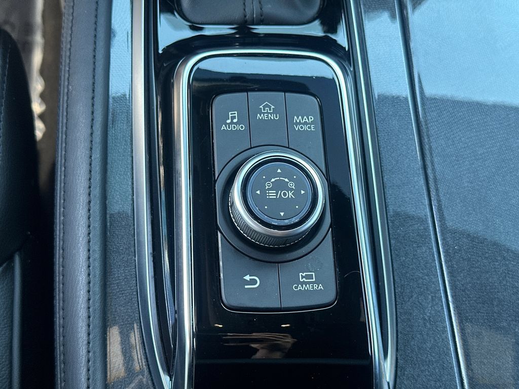 Used 2024 Nissan Armada SL w/ Midnight Edition Package RWD image 29
