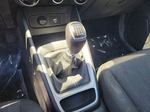 Used 2020 Hyundai Venue SE FWD image 20