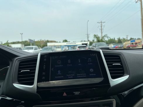 Used 2018 Honda Ridgeline RTL-E image 53