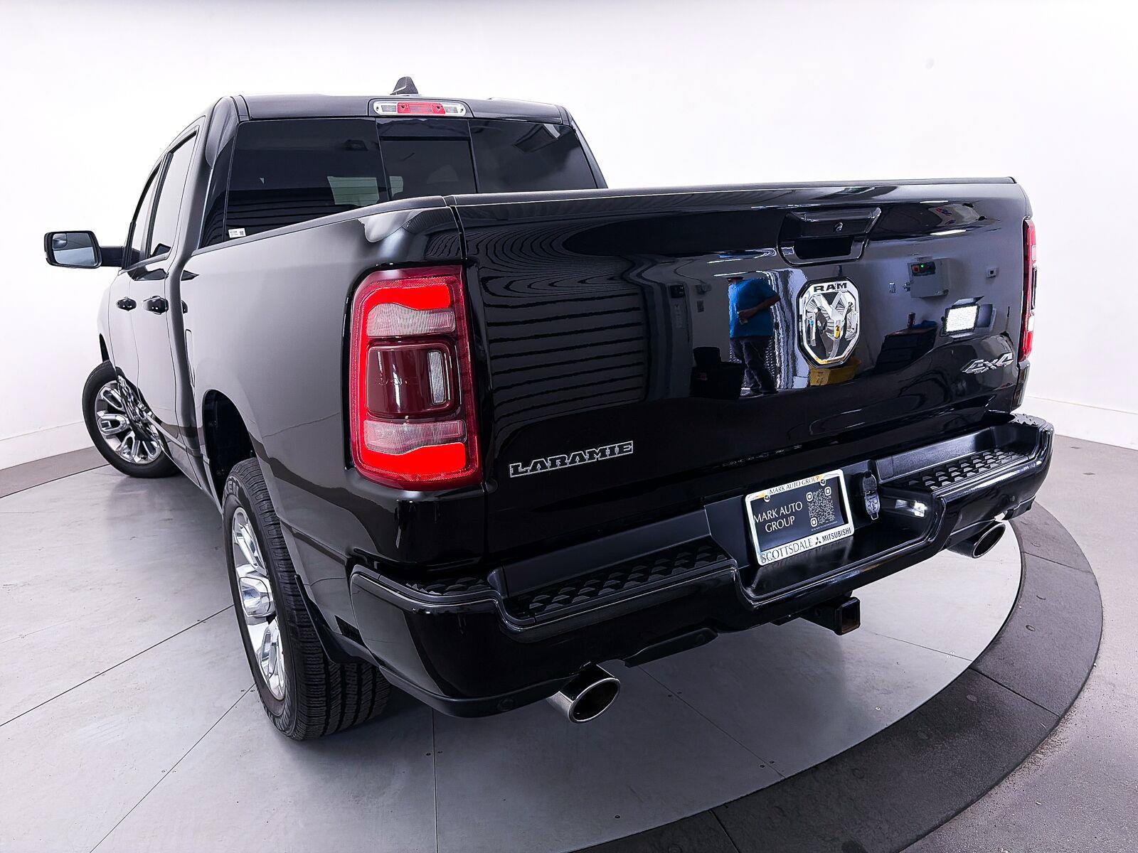 Used 2023 RAM 1500 Laramie AWD/4WD image 4