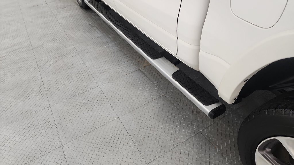Used 2020 RAM 1500 Laramie AWD/4WD image 24