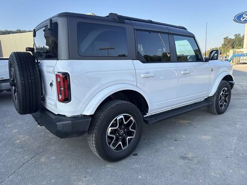Certified 2023 Ford Bronco Outer Banks AWD/4WD image 4