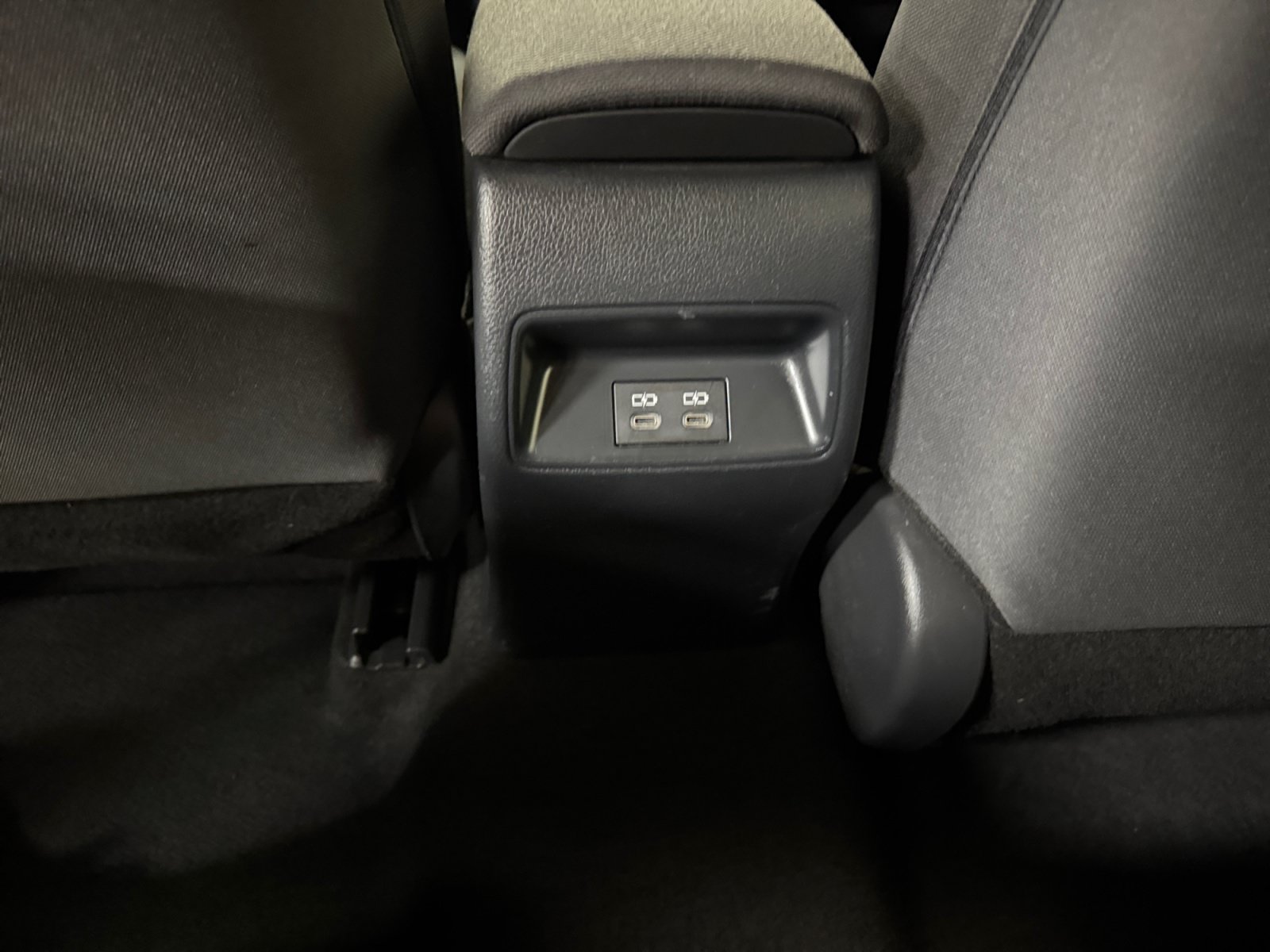 Certified 2024 Toyota Corolla LE FWD image 33