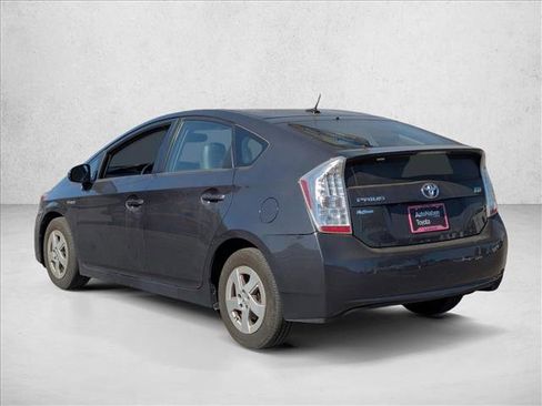 Used 2011 Toyota Prius Two image 7