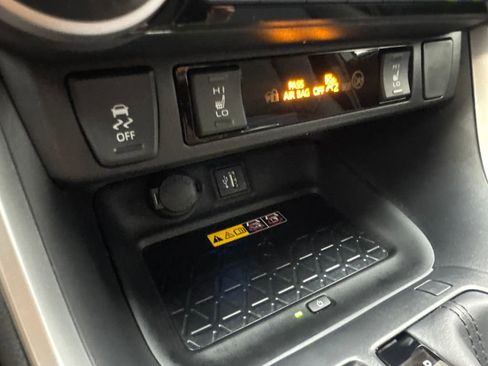 Used 2023 Toyota RAV4 XSE AWD/4WD image 68