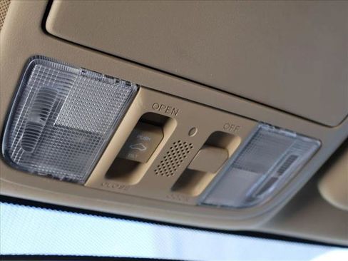 Used 2011 Honda CR-V EX-L image 20