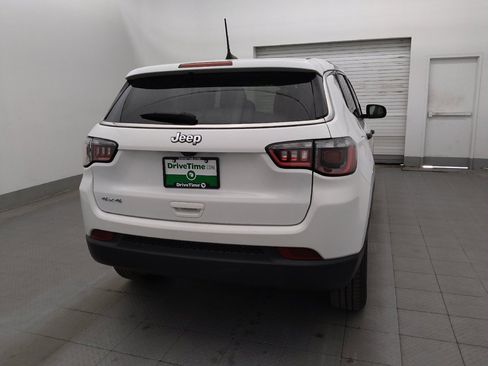 Used 2023 Jeep Compass Sport AWD/4WD image 7