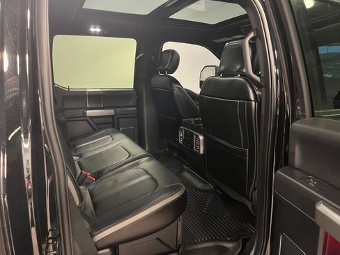 Used 2018 Ford F250 Platinum w/ Platinum Ultimate Package image 37
