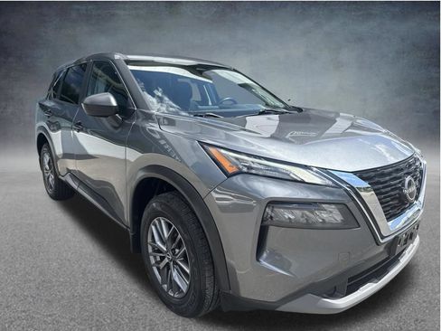 Used 2023 Nissan Rogue S AWD/4WD image 7