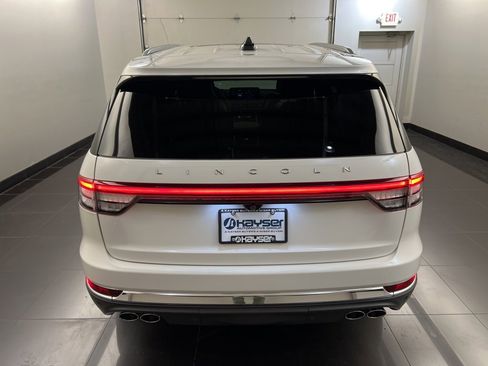 New 2026 Lincoln Aviator Reserve image 5