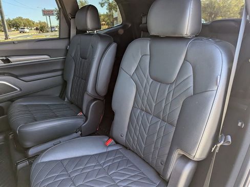 Certified 2025 Kia Telluride EX X-Line image 14