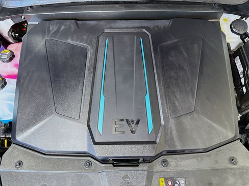 Used 2024 Hyundai Ioniq 5 SEL image 39