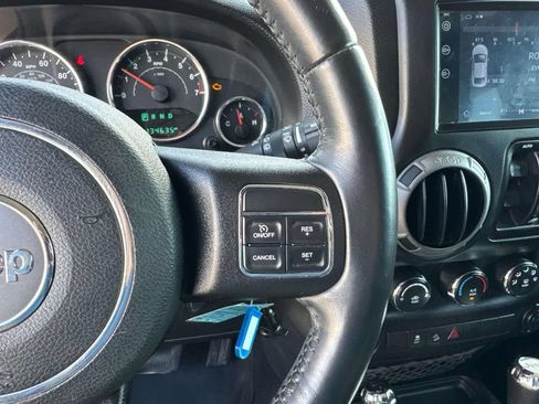 Used 2017 Jeep Wrangler Unlimited Sport w/ Quick Order Package 24S AWD/4WD image 22