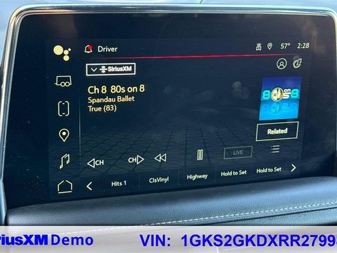 Used 2024 GMC Yukon XL SLT image 41