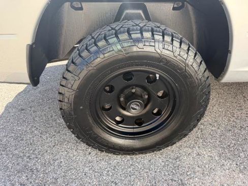 Used 2013 RAM 1500 Express AWD/4WD image 13